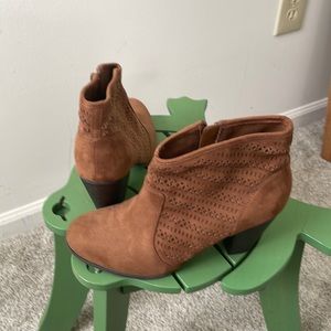Rust Ladies Booties, Cut-out design